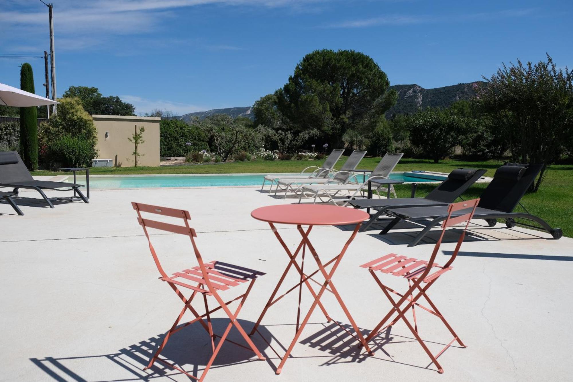 Provencal House With Heated Pool, View Of The Luberon In Robion - Accommodates 12 People. Exterior foto
