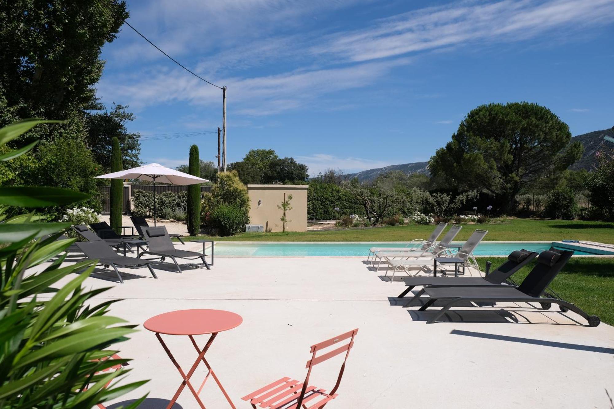 Provencal House With Heated Pool, View Of The Luberon In Robion - Accommodates 12 People. Exterior foto